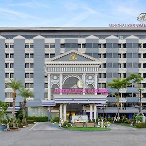 Aunchaleena Grand Hotel